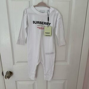Burberry White Kids One Piece Romper Size 18 Months NWT